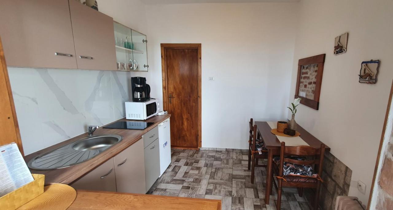 Apartmani Sidro Senj Сен Екстериор снимка
