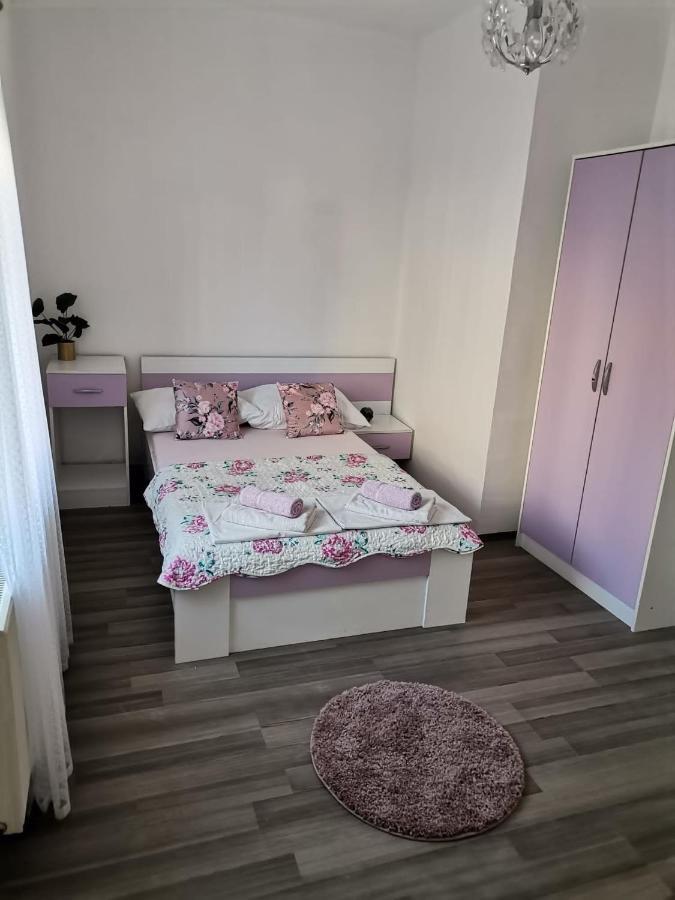 Apartmani Sidro Senj Сен Екстериор снимка
