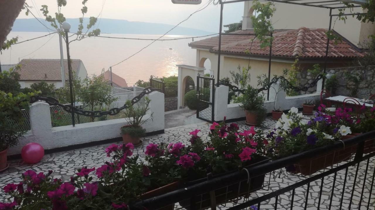 Apartmani Sidro Senj Сен Екстериор снимка